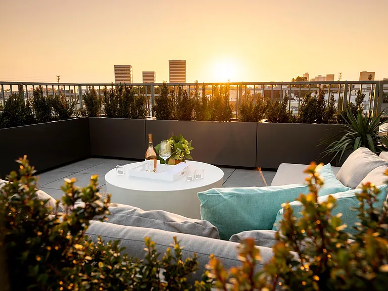 Lumiere at Malcolm - Luxury Homes — Photo 29