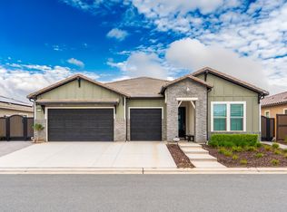 1731 N Hanson Ave, Clovis, CA 93619