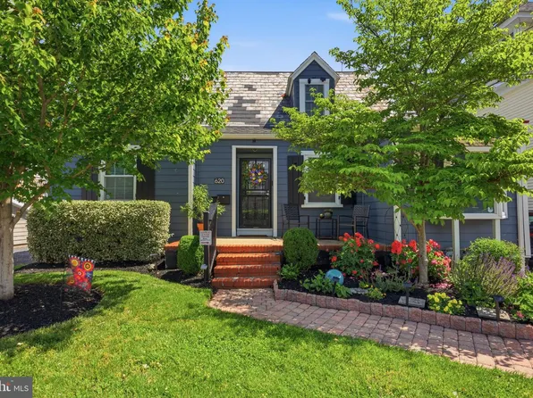620 Crown St, Morrisville, PA 19067