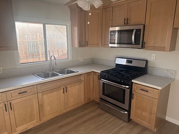 New Kitchen
Stove and Microwave