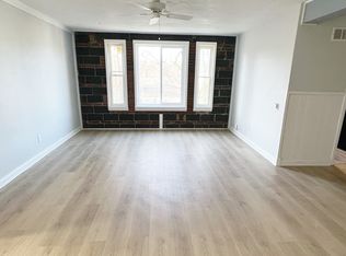 405 Linden Cir #4, Huntington, WV 25705