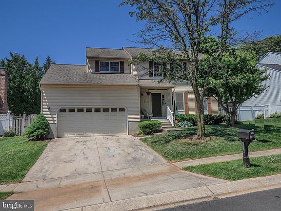 4th image of 7904 Tressel Ct