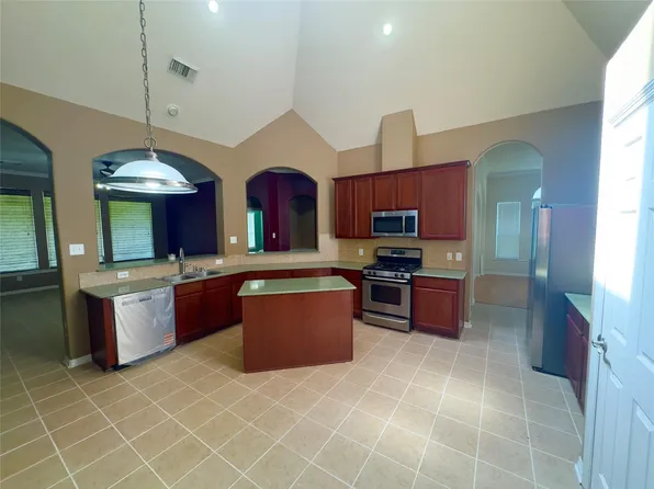1903 Lavender Field Dr, Sugar Land, TX 77479