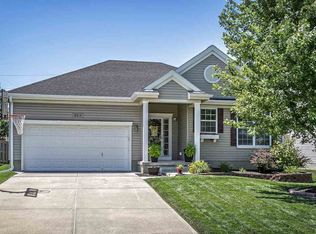 8914 S 166th St, Omaha, NE 68136