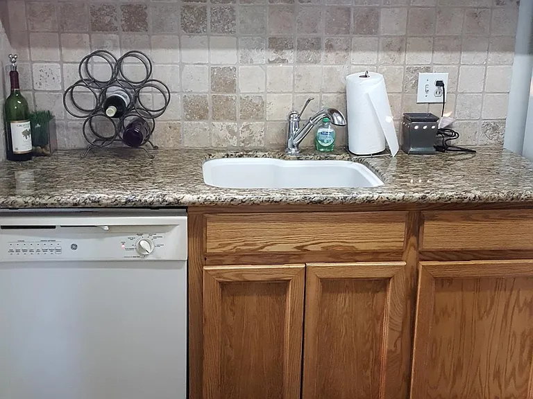 part of Kichen counter