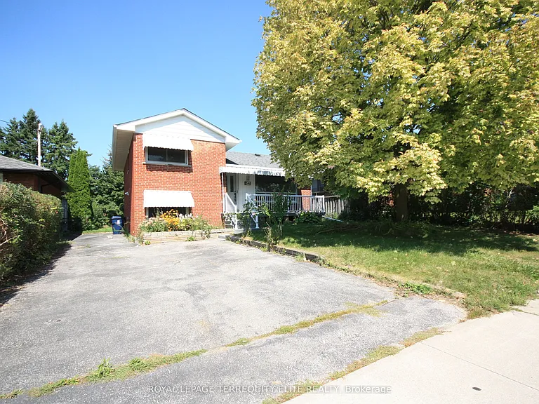 54 Beacham Cres #LOWER — Photo 3