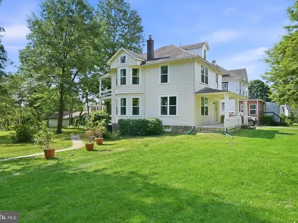 701 Greenbank Rd, Wilmington, DE 19808
