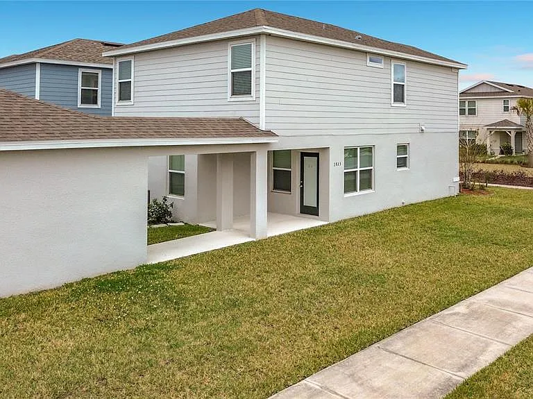 1823 Summer Serenity Dr — Photo 57