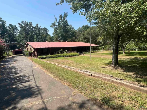 831 Old Highway 80, Hallsville, TX 75650