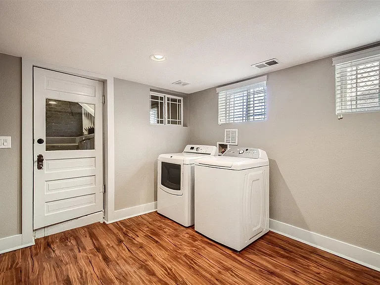 3329 N Race St — Photo 11