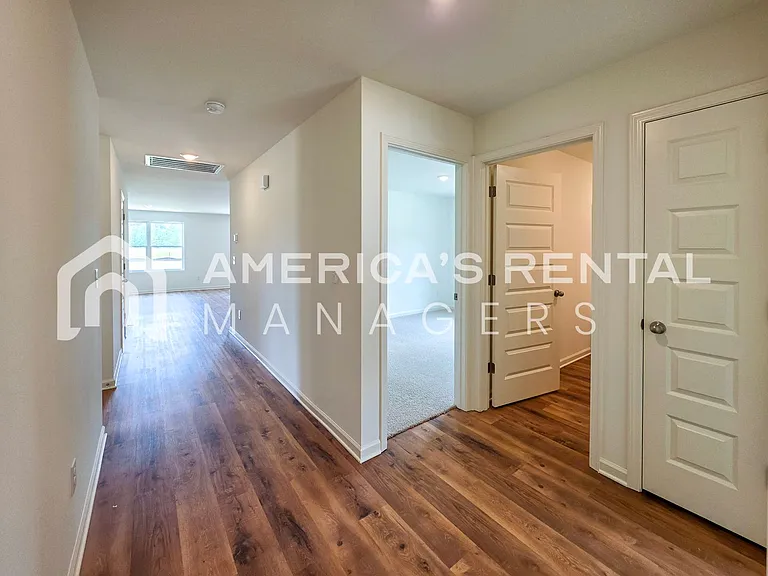 556 Saddlewood Bnd — Photo 9