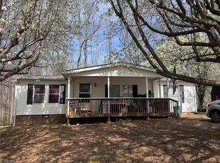 2205 Luffman Rd, Ronda, NC 28670