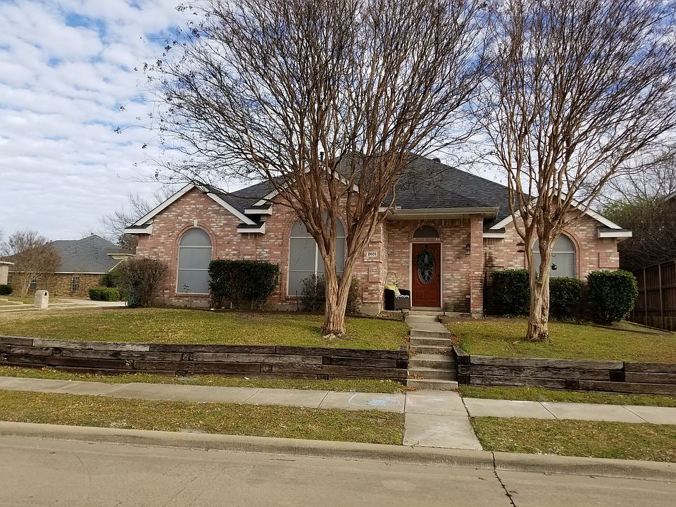 1st image of 2601 Bordeaux Dr