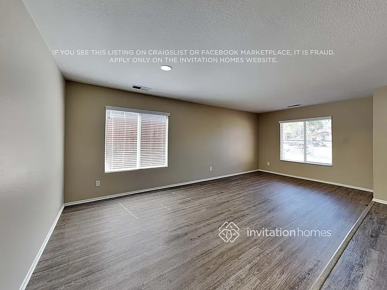 25375 Mountain Springs St — Photo 5