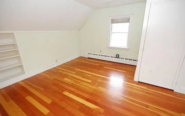 14 Meadowview Rd — Photo 5