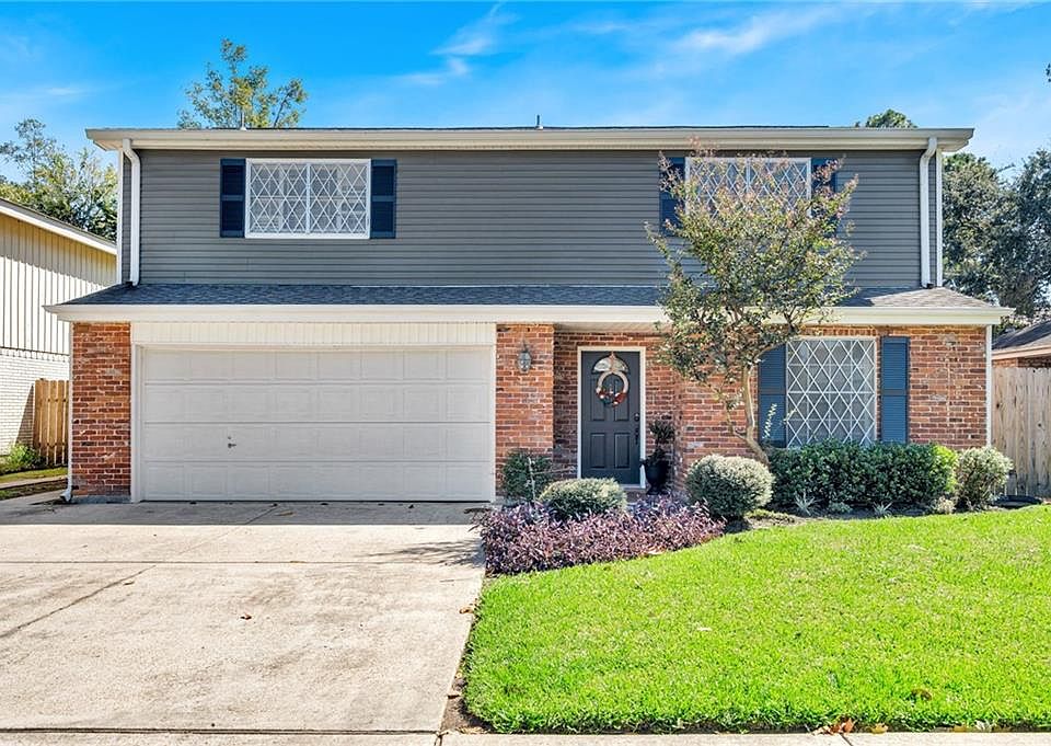 1st image of 141 Rex Dr