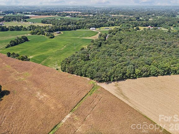 3rd image of 0 Country Wood Rd