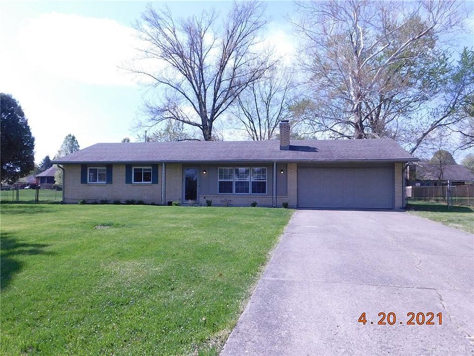1st image of 3873 Rosecliff Dr