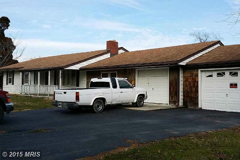 2nd image of 2384 Singerly Rd