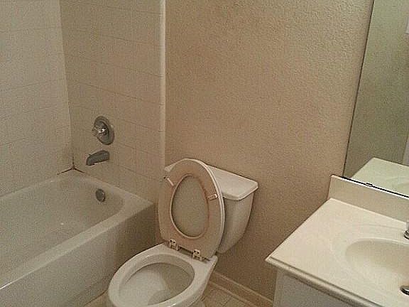 2nd image of 15427 Kellerwood Dr