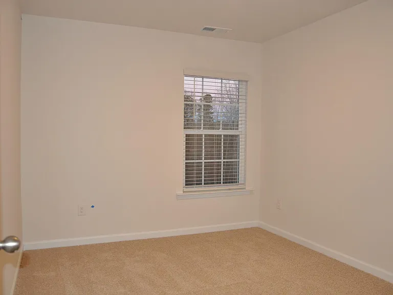 311 David Hill Dr #17 — Photo 25