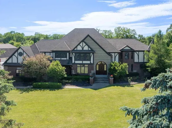6310 County Line Rd, Chesterfield, MI 48047