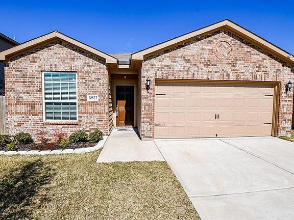 2nd image of 10823 Dover White Dr