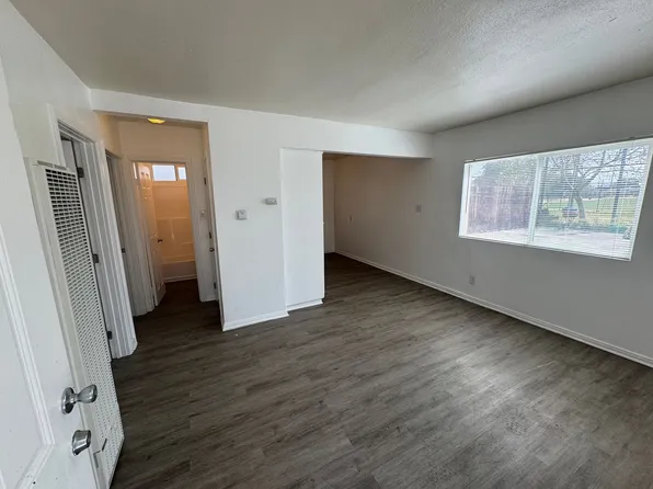 1548 E Martin Luther King Jr Blvd, 1548 E Martin Luther King Jr Blvd #1, Los Angeles, CA 90011