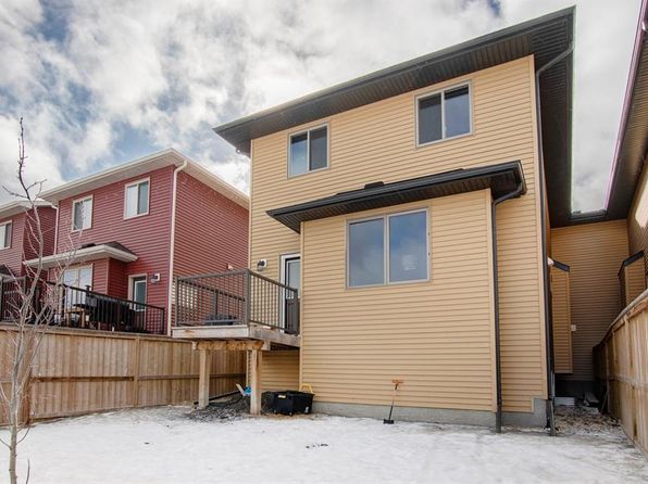 138 Sagewood Dr SW, Airdrie, AB T4B 2P1