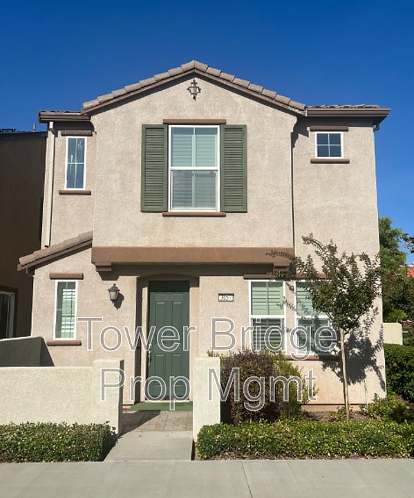 1st image of 3057 Village Park Dr