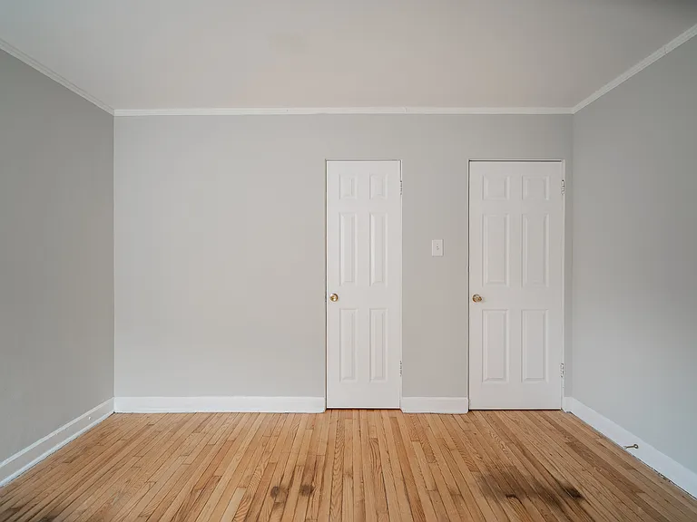 Bedroom 7347-G