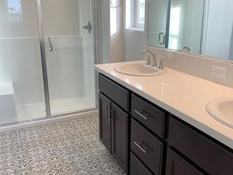 196 N Andrews St — Photo 11