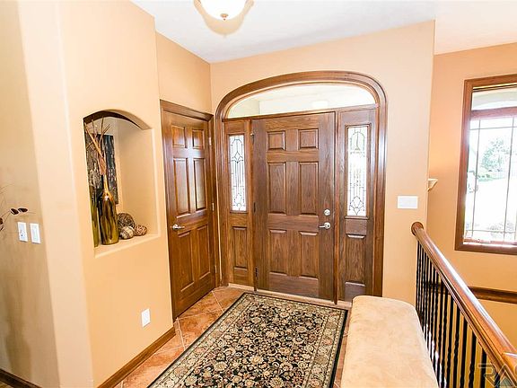2nd image of 1304 W Moor Cross Cir