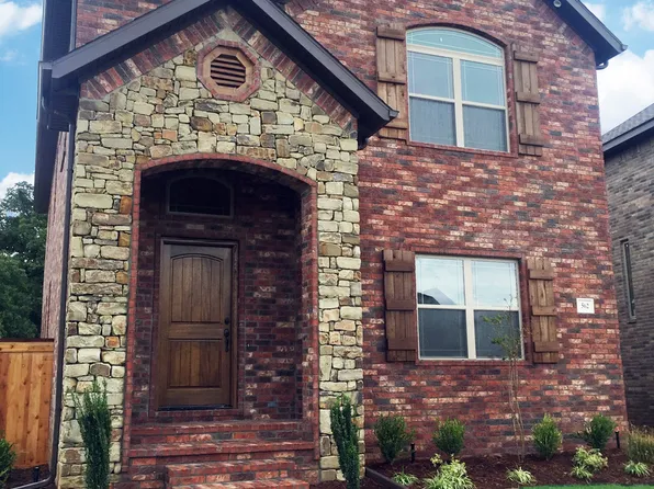 562 N Salem Rd, Fayetteville, AR 72704