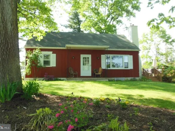 1001 Lafayette Rd, Coatesville, PA 19320