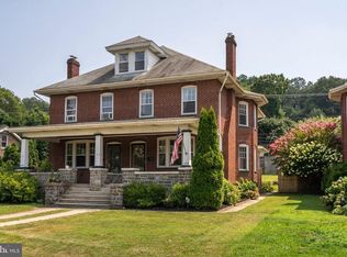 1204 Walnut St, Coatesville, PA 19320