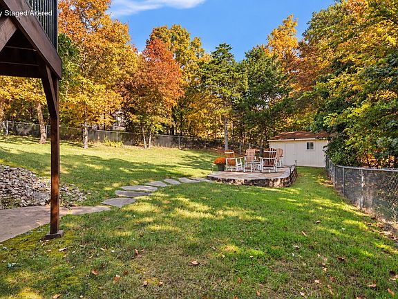 5th image of 567 Austin Place