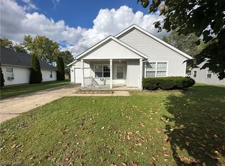 9911 Short Dr, Windham, OH 44288
