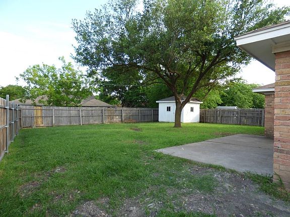 5th image of 120 Mesa Wood Dr
