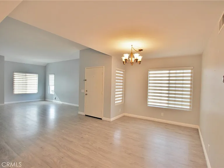 141 Greenfield — Photo 13
