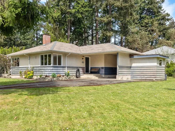 4047 Haro Rd, Saanich, BC V8N 4B3