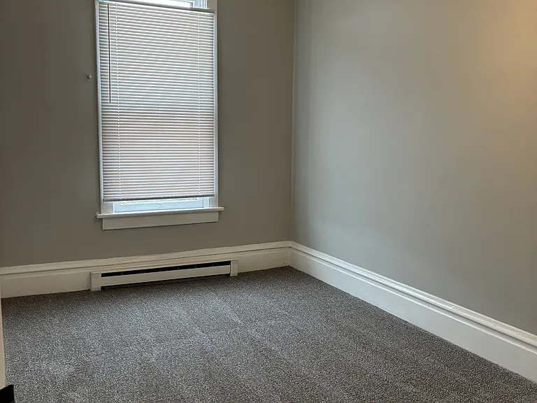 610 N 2nd St #3 — Photo 10