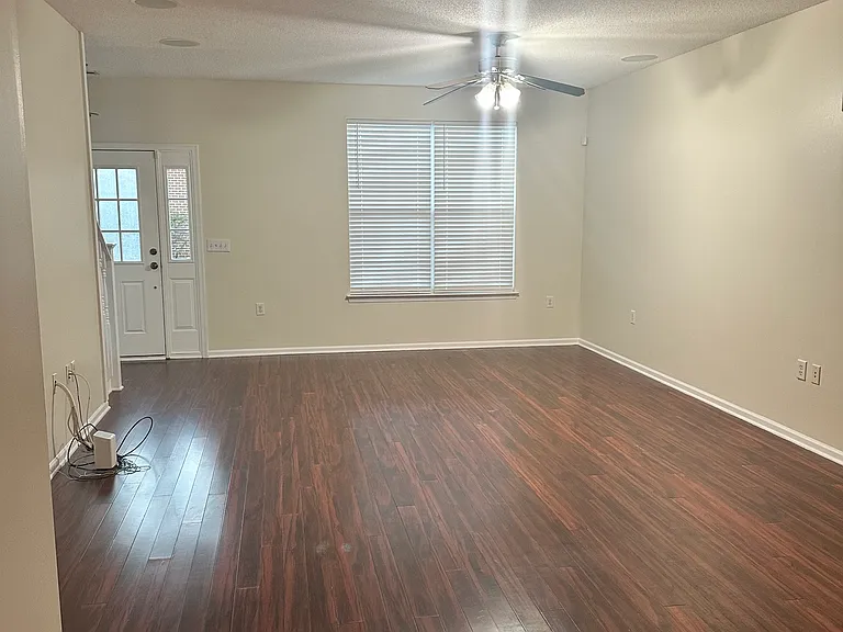 5804 Echingham Dr — Photo 3