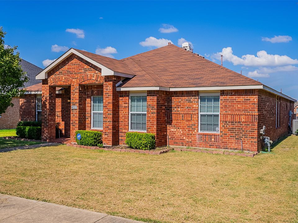 1st image of 4009 Aldenham Dr
