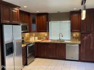 2201 Bent Creek Dr, San Ramon, CA 94582