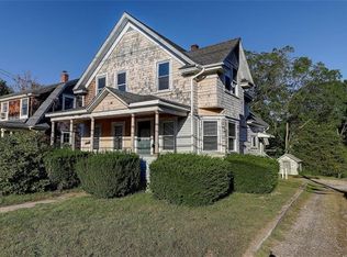 189 High St, South Kingstown, RI 02879