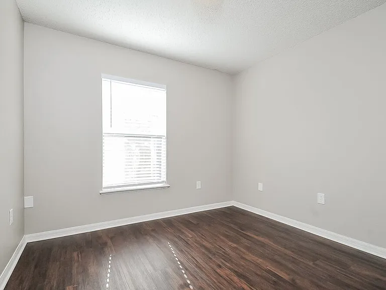 30250 Rattana Ct — Photo 12