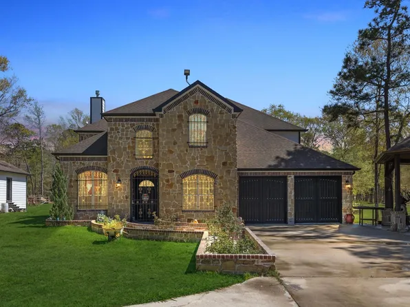 826 Oak Bend Loop, Cleveland, TX 77328