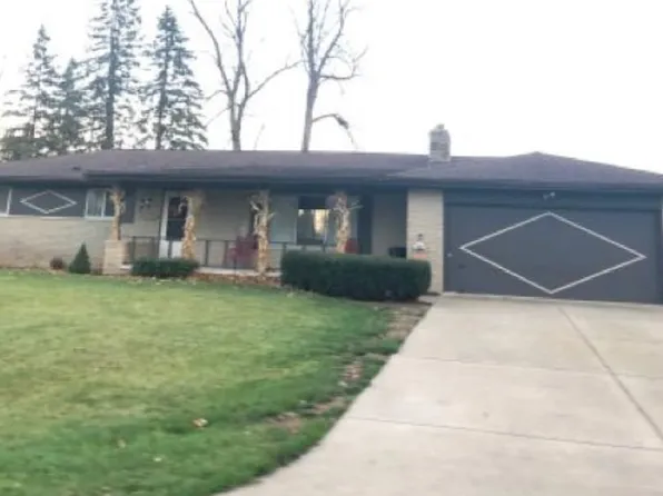 1040 Wheelock St, Freeland, MI 48623