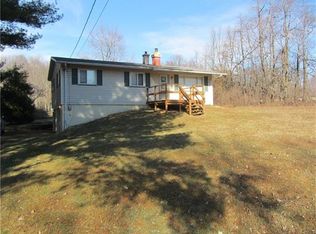 475 Sankey Ln, New Castle, PA 16105
